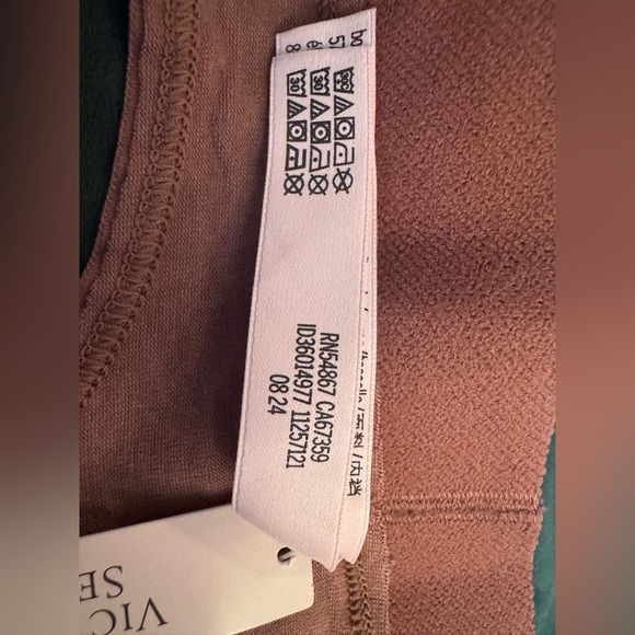 Victoria’s Secret Brown Logo Embellished Thong Women’s Size Small NWT - Picture 8 of 9